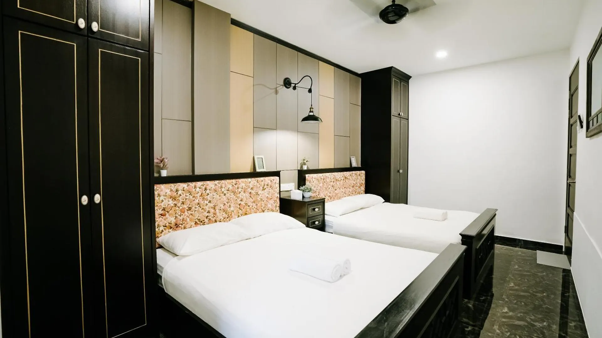 Wang'S Bnb 4 Bedrooms Villa George Town Holiday home